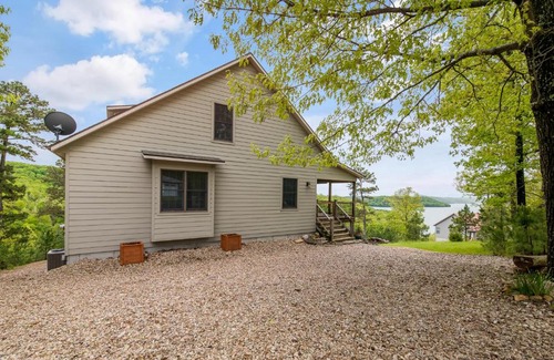 Eureka Springs House | Lake Haven