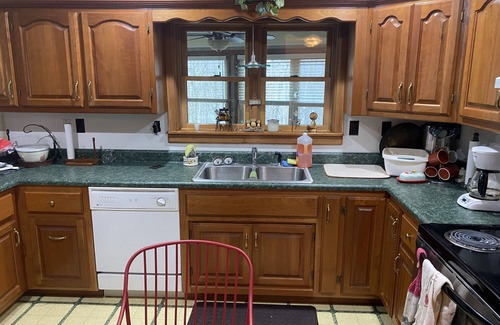 Montrose House | Lake House at Teter Creek