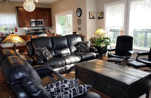 Musquodoboit Harbour House | Lake house