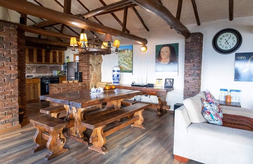 Aquitania Cabin | Lake House in Tota