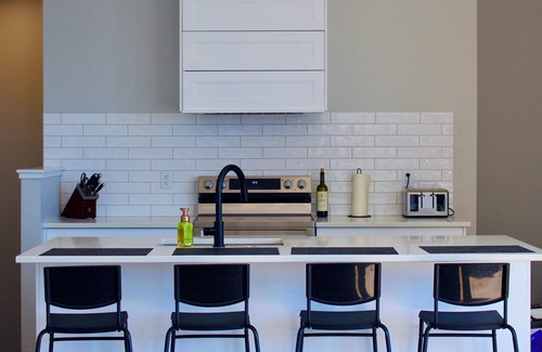 East Kootenay Cottage | Lake Koocanusa Beach-C/W dock