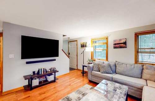 Lake Arrowhead House | Lake & Leisure