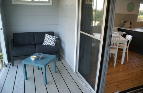 Burrill Lake House | LAKE LIFESTYLE is situated at the HART of Burrill Lake