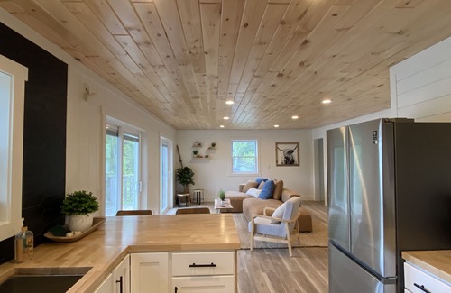 Evart House | Lake Lure Family Retreat