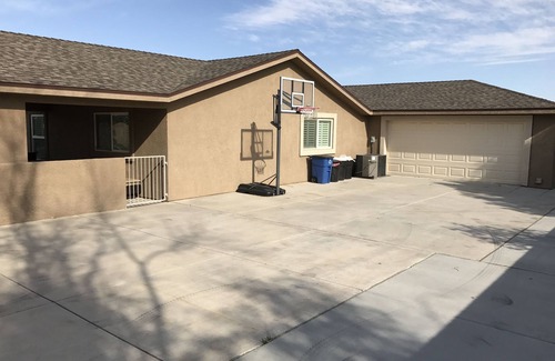 River Mountain House | Lake Mead Just Around The Corner