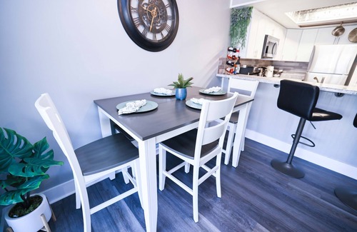 Avoca Condo | Lake Monroe Golf & Nature Retreat