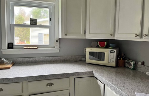 Hamilton House | Lake moraine 3 bedroom home by Colgate University