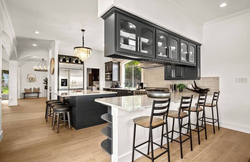 Spicewood House | LAKE RESORT