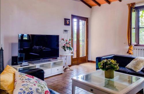 Po' Bandino Apartment | Lake Trasimeno Modern House