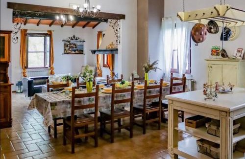 Po' Bandino Apartment | Lake Trasimeno Modern House