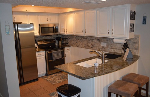 Point Venture House | Lake Travis Retreat - Water View
