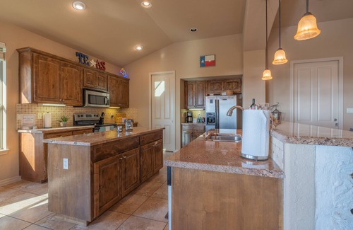 Canyon Lake House | Lake View Oasis - Lake & Boat Ramps OPEN; Rivers for floating & fishing safe too