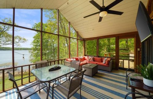 Cadiz House | LAKE Views-Dock-FISH-Jacuzzi-Boat Rental service