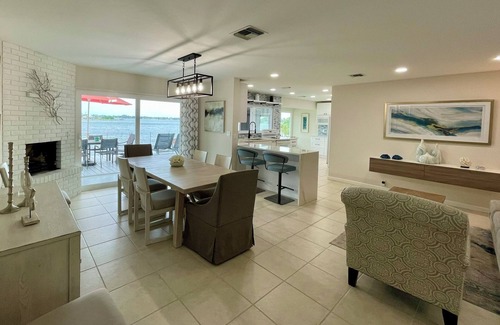 Lake Placid House | Lake Vista 5/4 for 12+Jacuzzi-Pooltable-Kayak