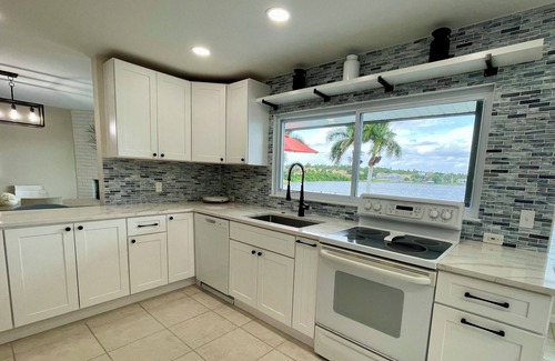 Lake Placid House | Lake Vista 5/4 for 12+Jacuzzi-Pooltable-Kayak