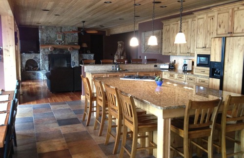 Greentown House | Lake Wallenpaupack Lakefront Home With 4 master bedrooms facing lake