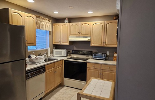 Laconia House | Lake winnipesaukee Laconia