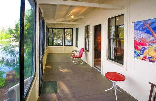 West Alton House | Lake Winnipesaukee's Charmer