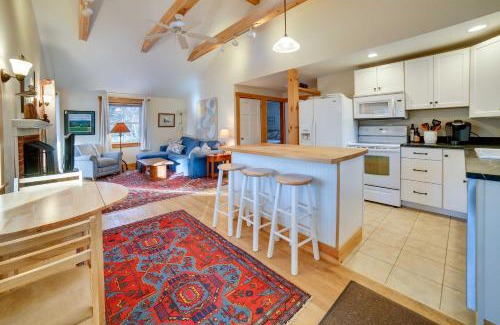 Bradford House | Lakefront Bradford Cottage with Dock, Near Skiing!