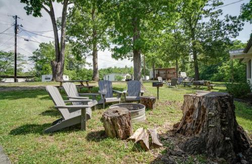 Dandridge House | Lakefront Cabin in Dandridge with Fire Pit and Grill!