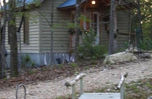 Sylvan Shores Cabin | LAKEFRONT Cabin On 17 Acres