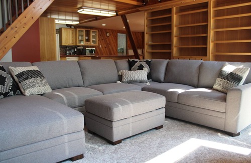 Eureka House | Lakefront cabin on Glen Lake! Sleeps 12. Guest House w/2nd kitchen included!