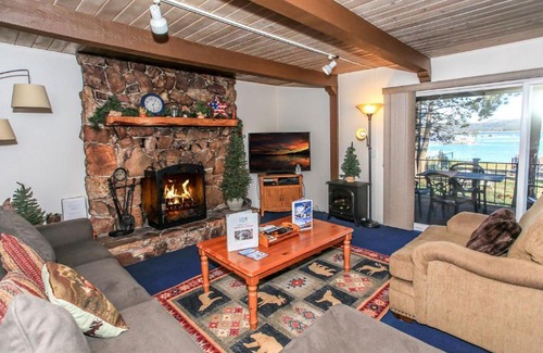 The Village House | Lakefront Cottage