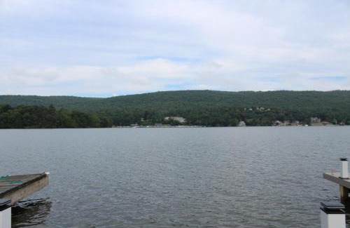 Hewitt House | Lakefront Haven on Greenwood Lake