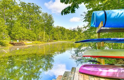 Innsbrook House | Lakefront Innsbrook Chalet Hot Tub and Fire Pit!