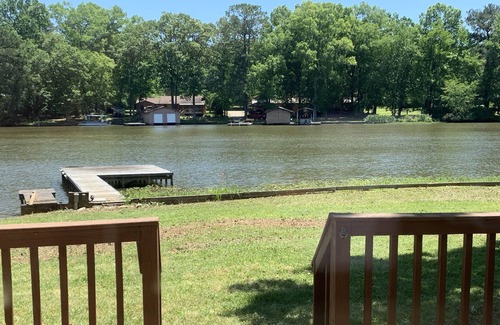 Shelby House | Lakefront Living at Shelby Shores