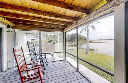 Lake Placid House | Lakefront Living