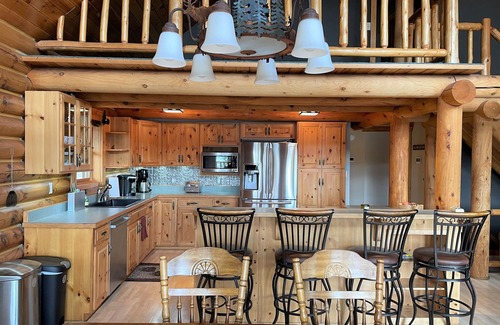 Solon Springs Cabin | Lakefront Log Cabin located directly on UTV and snowmobile trails!