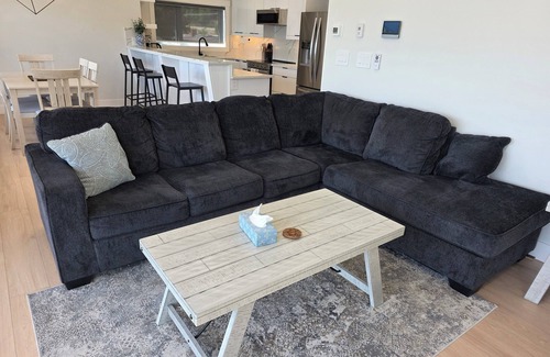 Central Okanagan Apartment | Lakefront Luxury Aparthotel Suites with Kitchen Amenities 302