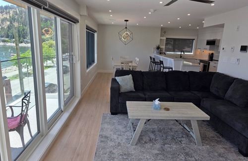 Central Okanagan Apartment | Lakefront Luxury Aparthotel Suites with Kitchen Amenities 302
