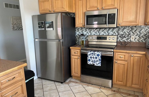 Camdenton House | Lakefront, private dock on cove near HaHa Tonka, Ballparks National Park, kayaks