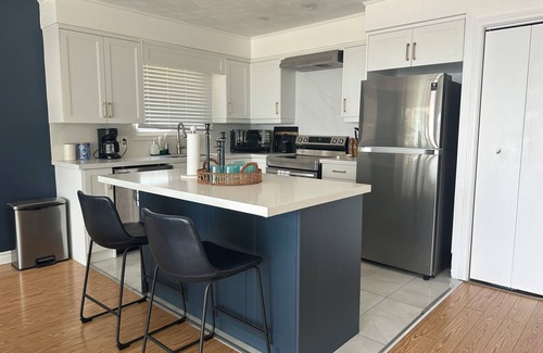 Romney House | Lakefront Retreat & Game Room