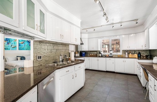 Dillon House | Lakefront/Sauna/Game Room/10 Min to Keystone/20 Min to Breck/Walk toAmphitheater