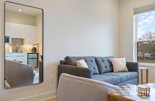 Lower Basin Lake Travis House | Lakeland Dr Combined (A+B)