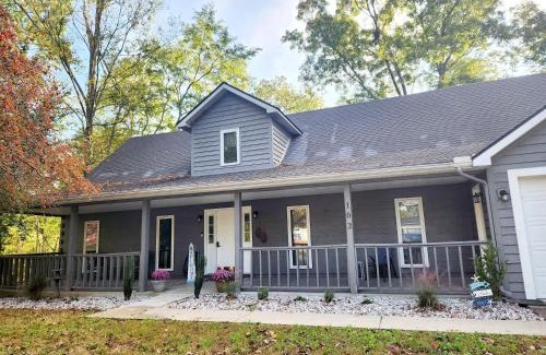 Somerset House | Lakelife at Somerset home