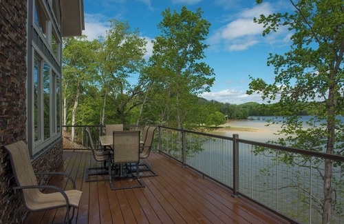 Newport House | Lakeside 7 Bedroom Villa, Fire Pit, Near Gatlinburg!