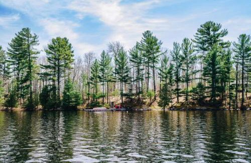 Seguin House | Lakeside Cottage On Muskoka Shores