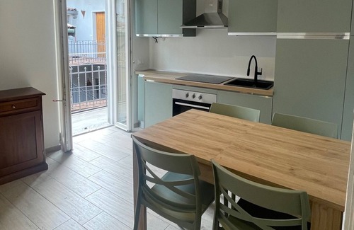 Visgnola Apartment | Lakeside Gem in Bellagio