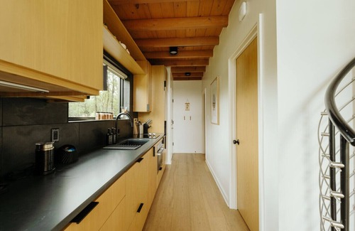 Lacy-Lakeview Cabin | Lakeside North at Live Oak Lake | Modern Cabin