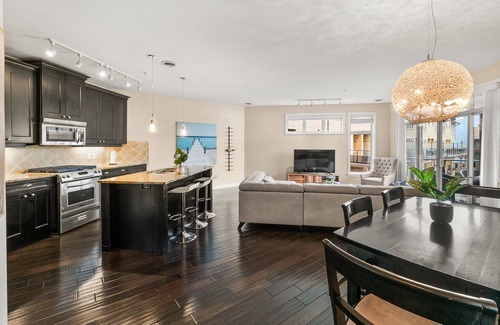 Westbank Condo | Lakeside View, Spacious 3-bedroom condo @ Barona Beach Resort in West Kelowna.