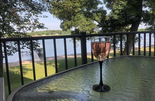 Alexandria Villa | Lakeside Villa with amazing sunsets -ask about monthly winter rental rates.