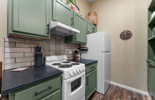 Kimberling City Cabin | Laketime Hideaway Ozark Mtn Resort