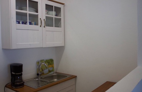 Arias Apartment | lakeview and modern saltwater pool