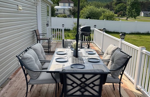 Ellenburg Depot House | Lakeview bungalow and fishing paradise.