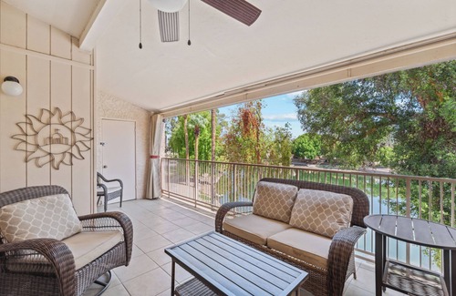Desert Shores Condo | LAKEVIEW CONDO! Walking Paths, Pickleball, Pool/Spa