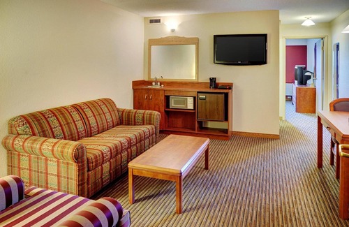 Gimli Hotel | Lakeview Gimli Resort & Conference